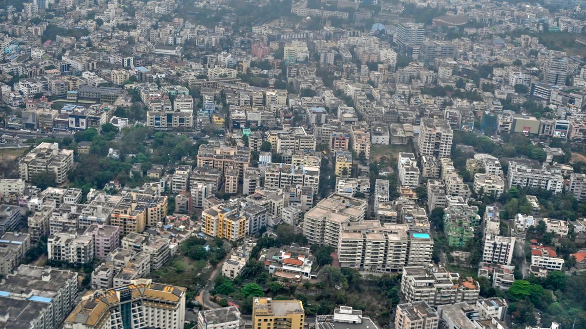 Home loan, other borrowers can switch to fixed-rate regime: RBI