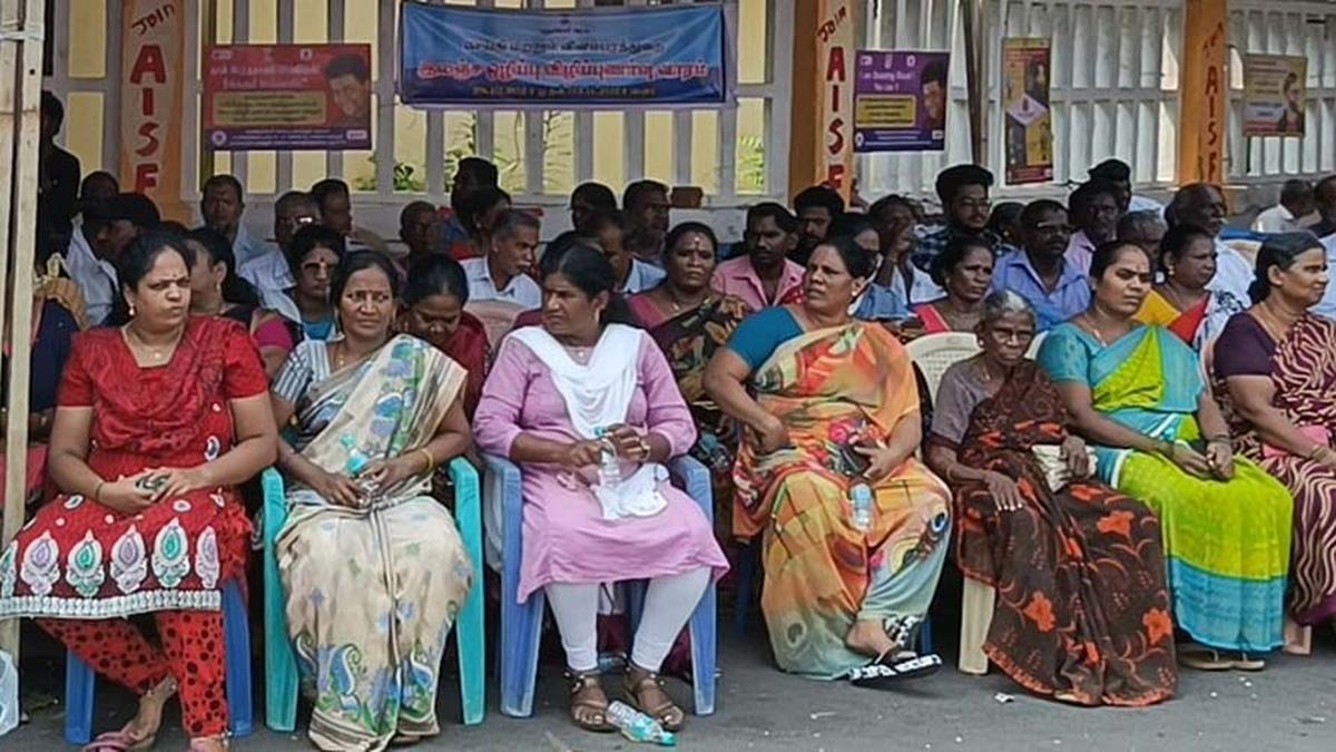 Protest held against Speaker&rsquo;s decision to remove legislator from Assembly panel