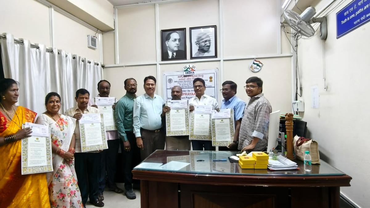 EPFO Kukatpally issues PPOs to retiring employees under a new initiative