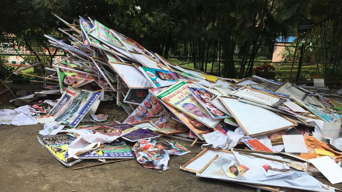 Despite blanket ban, illegal hoardings, cutouts and flexes thrive in Bengaluru