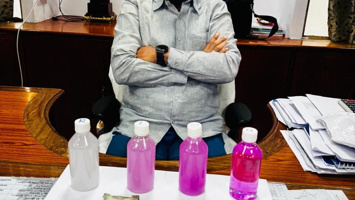 Agriculture university associate dean caught taking ₹1 lakh bribe in Hyderabad