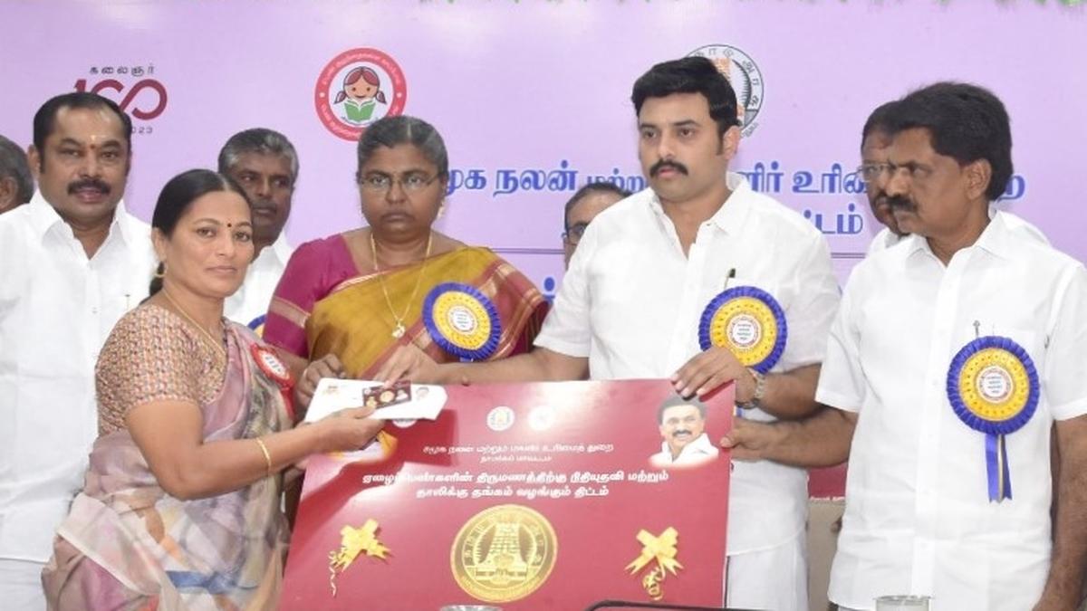 Minister distributes welfare assistance worth ₹6.70 crore in Namakkal
