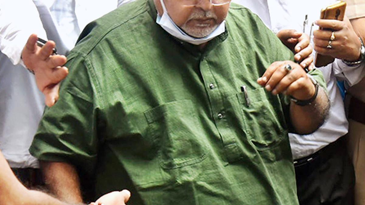 SC Rejects Chatterjee's Bail Plea, No 'Ministers' Parity'