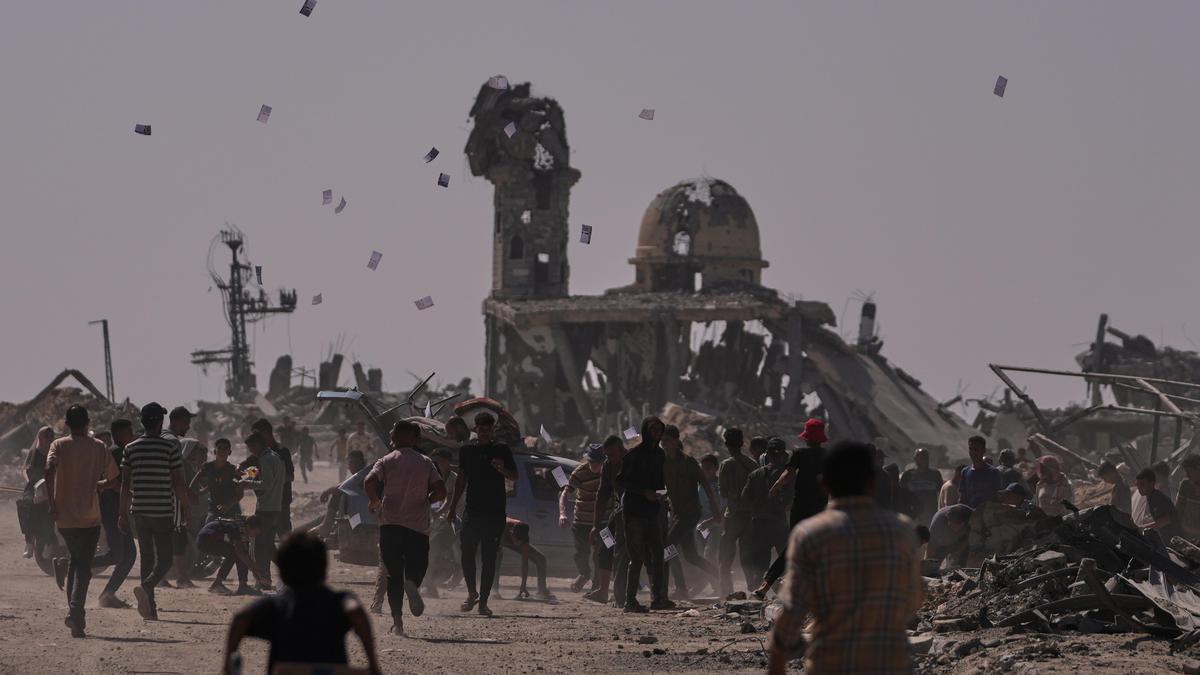 https://th-i.thgim.com/public/incoming/1nk5dk/article70184972.ece/alternates/LANDSCAPE_1200/Israel_Palestinians_Gaza_81081.jpg
