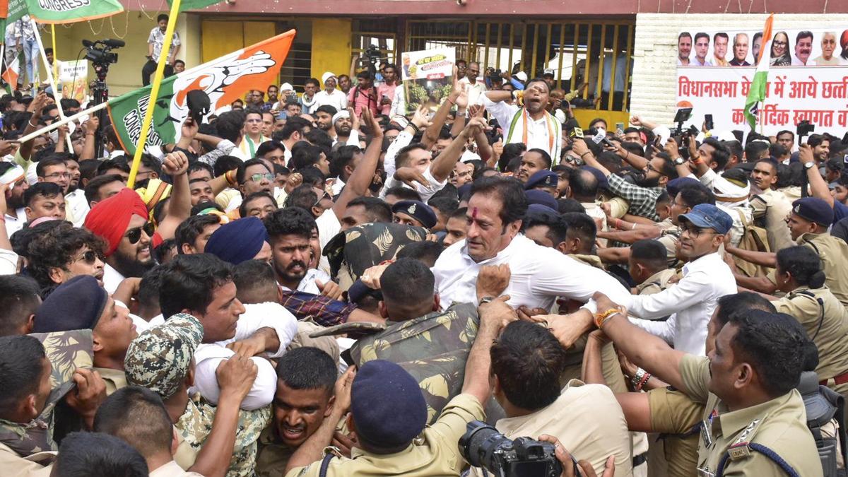 ‘BJP diluting rural job scheme’: Chhattisgarh Congress stages protest