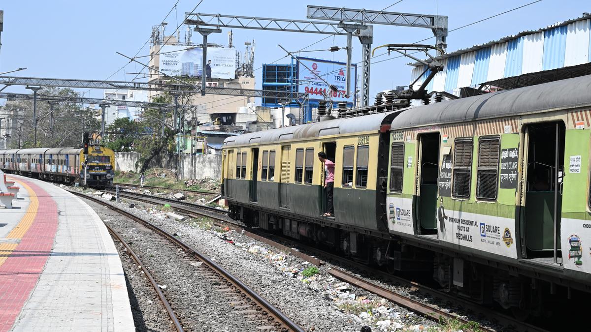 Union Railway Minister sanctions four new train services for Tamil Nadu