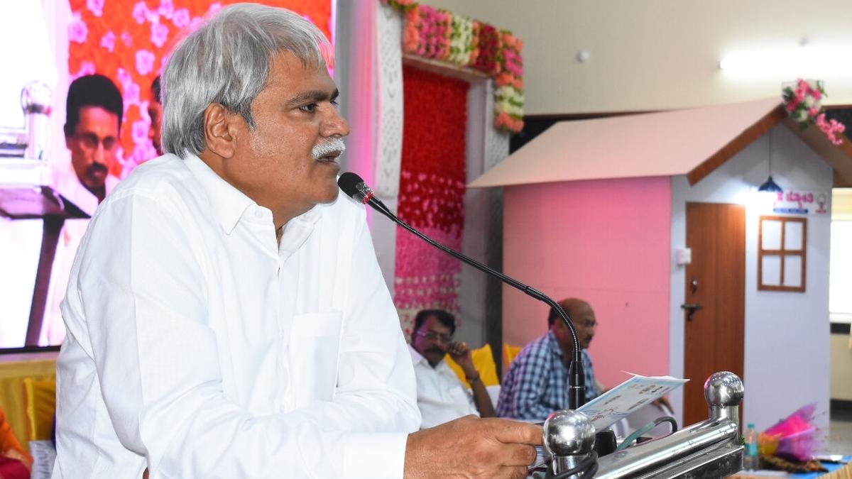 State govt. committed to implementing five guarantees, says Minister