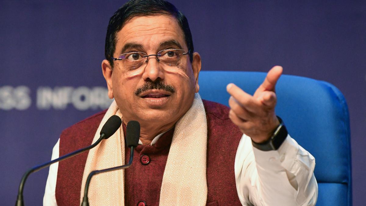 Union Minister Pralhad Joshi says there has been no attempt to curb protest by farmers