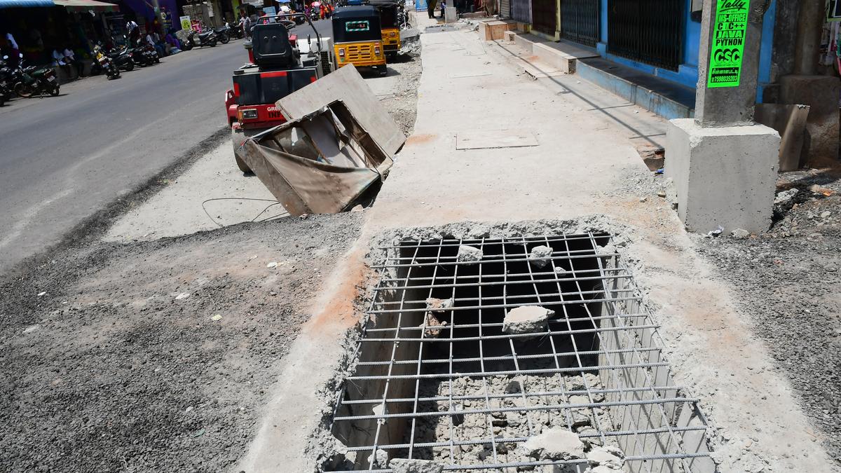 Shoddy road work creates problems for residents of Chinnalapatti