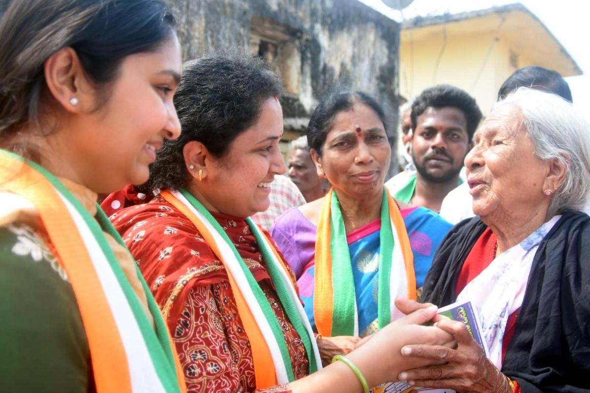 The Congress candidate is campaigning for the upcoming municipal elections in Telangana in Sangareddy.