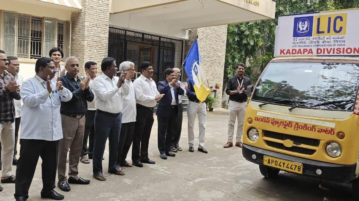 LIC deploys mobile campaign vehicles in six districts