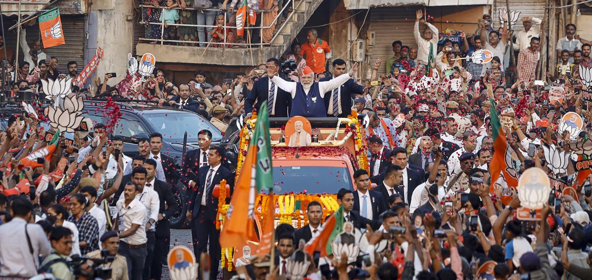 Gujarat polls | Don't repeat mistake committed post-Independence, bring BJP to power: PM Modi urges voters