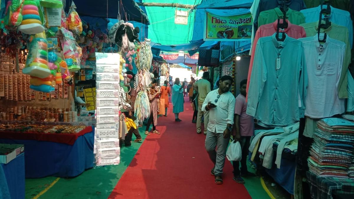 India's footwear, textile exports vulnerable to global slowdown: Report