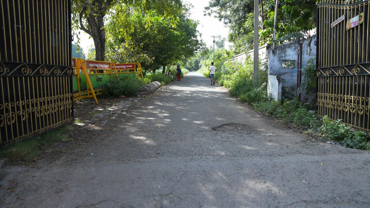 Government urged to retrieve encroached land, lay 80-feet road in Erode