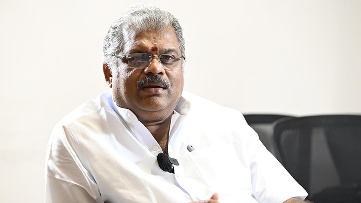 Vasan urges Centre to hold talks with Sri Lankan government on fishermen issue