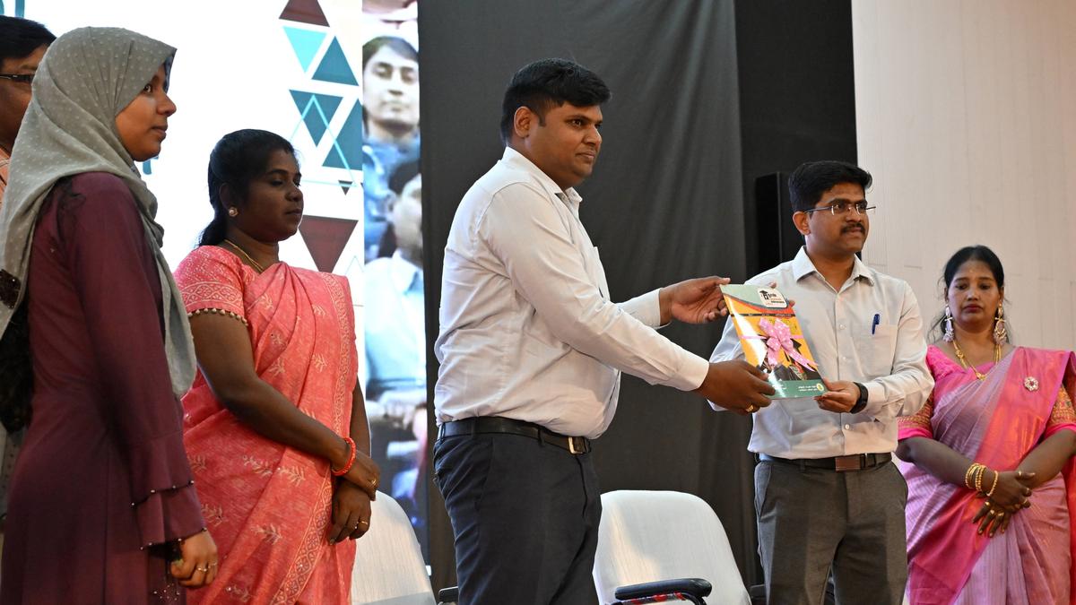 Face the challenges boldly and seize the opportunity, Tirunelveli Collector tells students