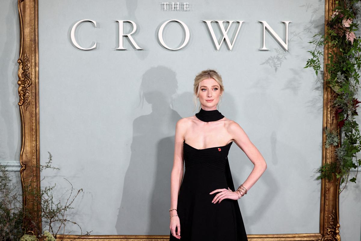 ‘The Crown’ actor Elizabeth Debicki says Diana role felt ‘insurmountable’ at first