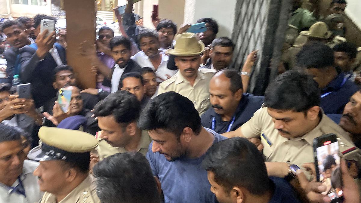 Police claim Darshan is not cooperating with probe; police custody of actor and three other accused extended by two days