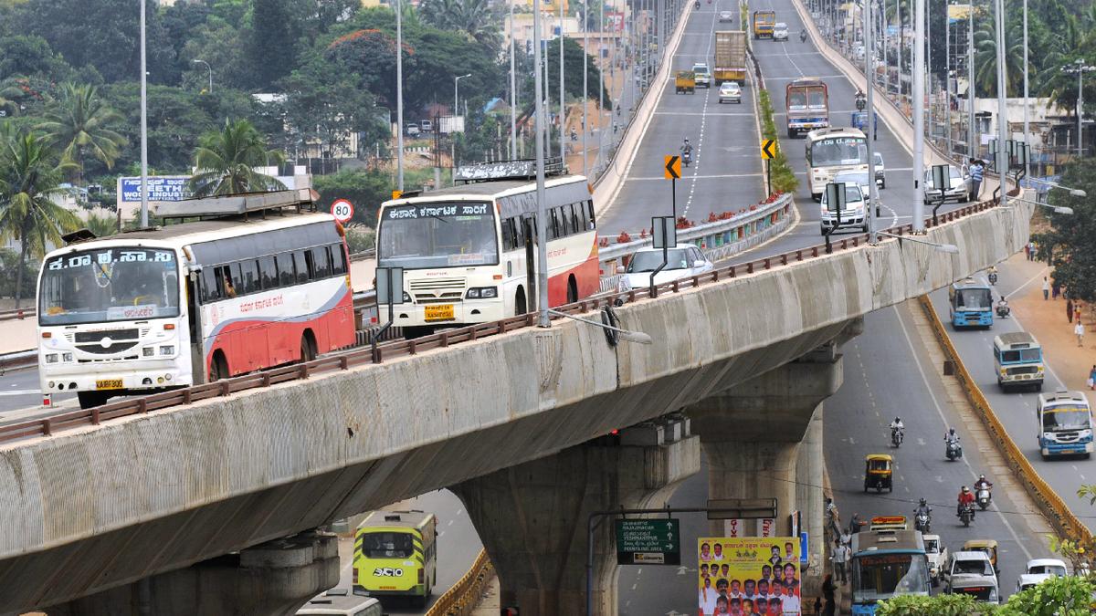 Pregnant woman killed in road accident at Nelamangala on NH4 in Bengaluru