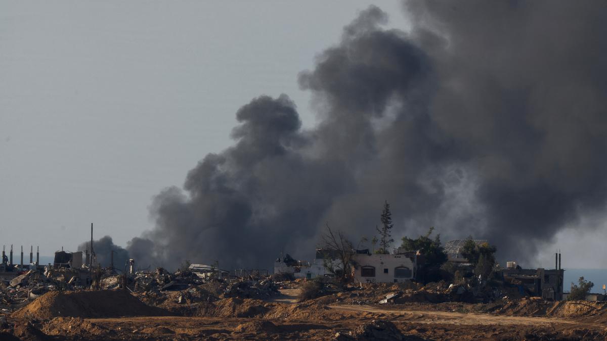 Israeli minister lays out post-war Gaza plan as fighting rages