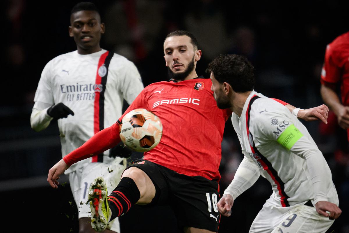 AC Milan advances to Europa League round of 16 despite loss to Rennes