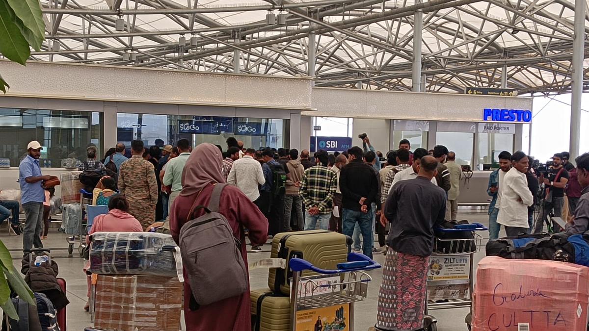 IndiGo flight cancellations: Follow LIVE updates from The Hindu as Indigo scrambles to restore flights operations on December 6, 2025. 