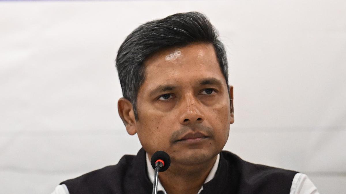 Kerala polls: After Perambra row, Election Commission orders strongrooms not to be opened before counting day