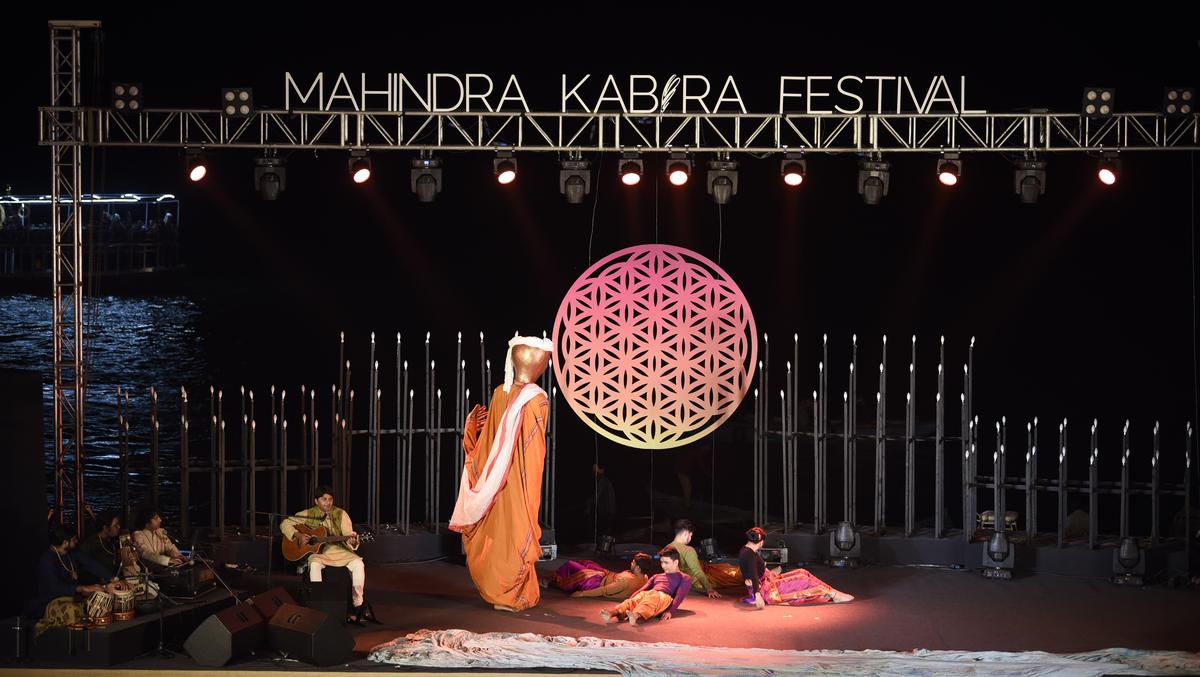 A scene from Dohe Jo Mohe, a puppet show presented by Ishara Puppet Theatre and Soule Band in connection with the sixth edition of the Mahindra Kabira Festival held in Varanasi 