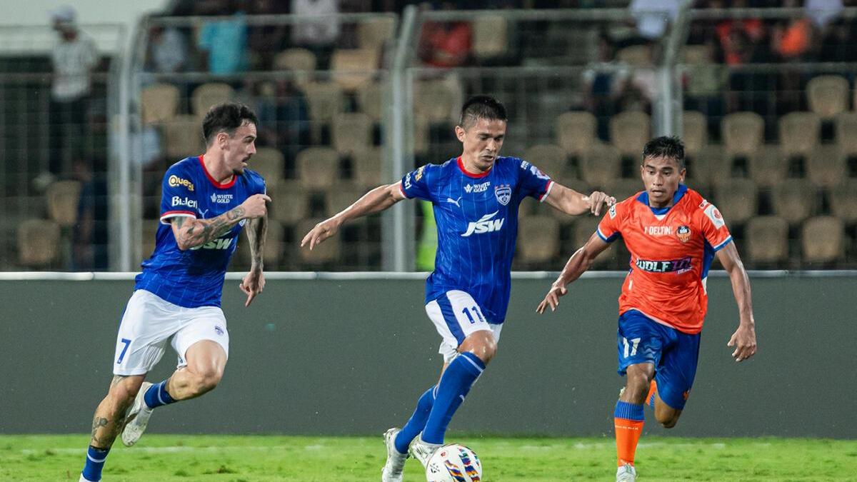 Chhetri Hindistan’ın yeniden inşasında bayrağı Williams’a devretti