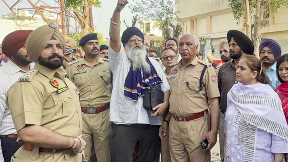 Activist Gurjeet Khalsa brought down from BSNL tower in Patiala after 560 days