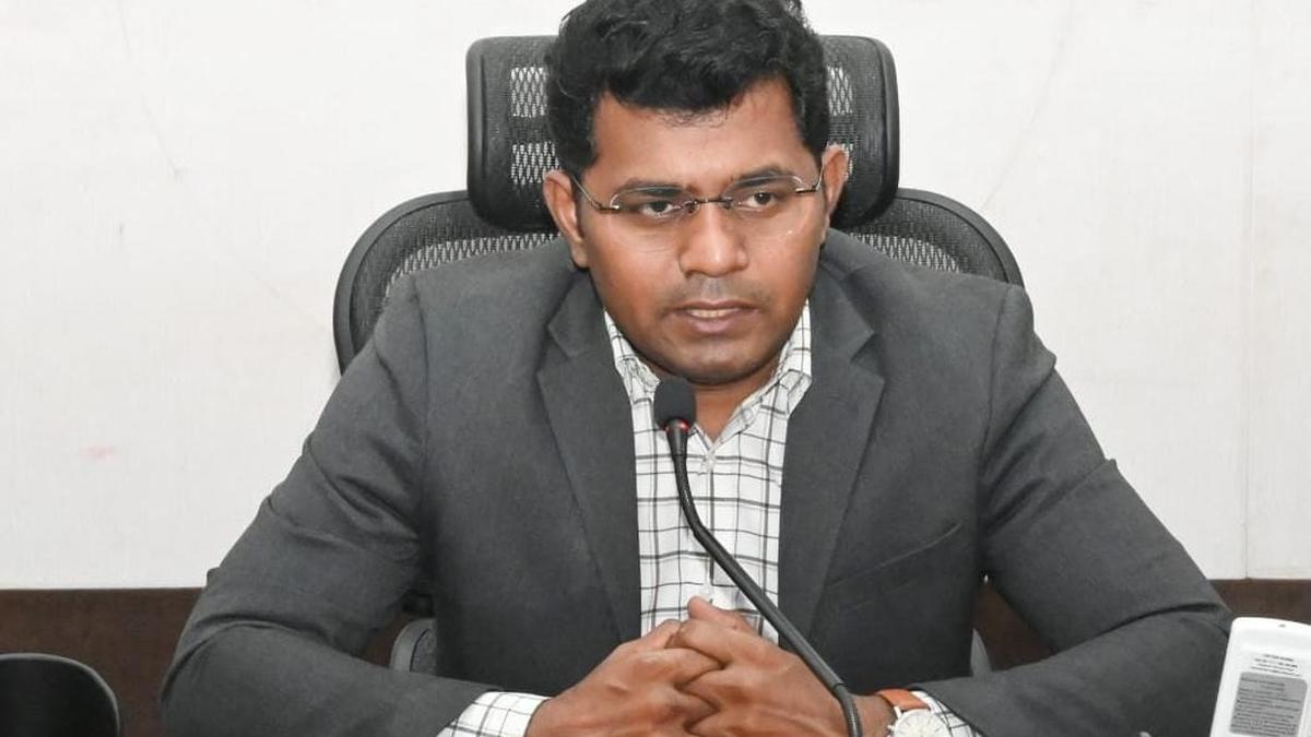 Government to prioritise small and medium enterprises, says Annamayya Collector