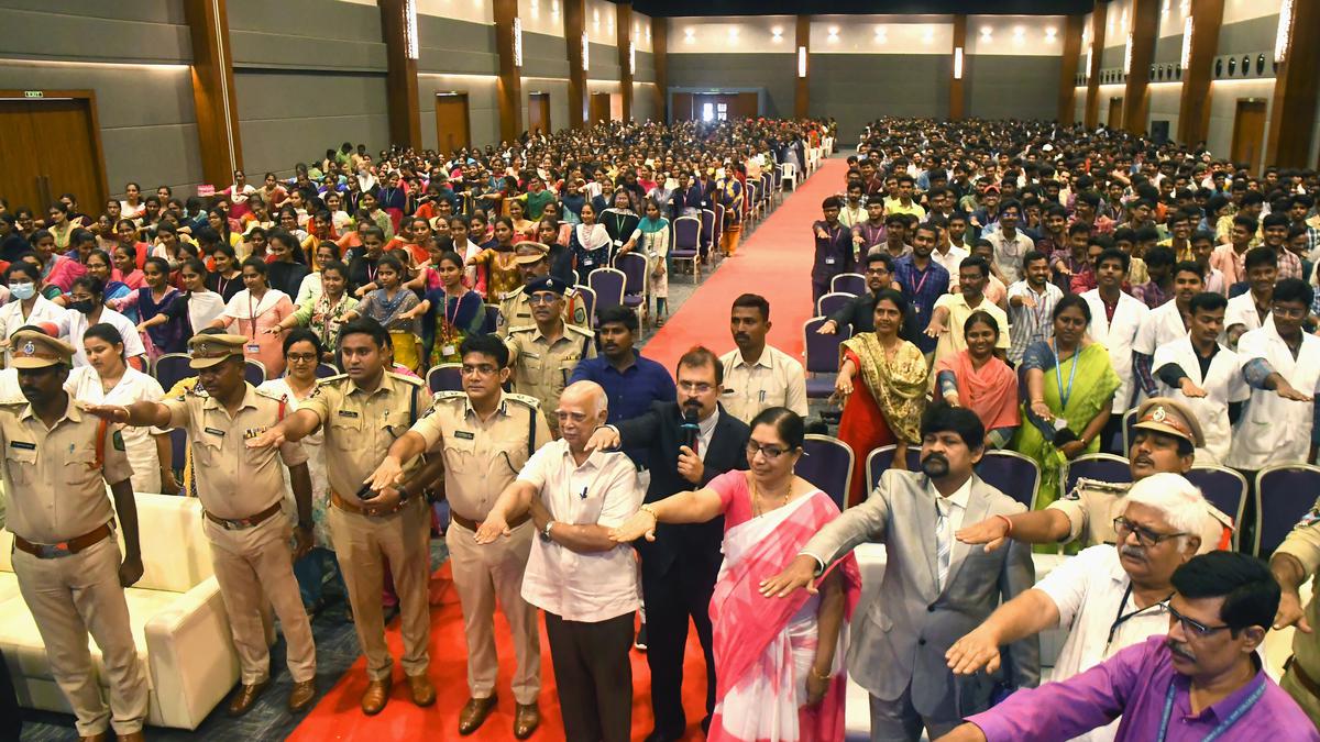 Form anti-drug vigilance groups in colleges, Visakhapatnam Police Commissioner urges students