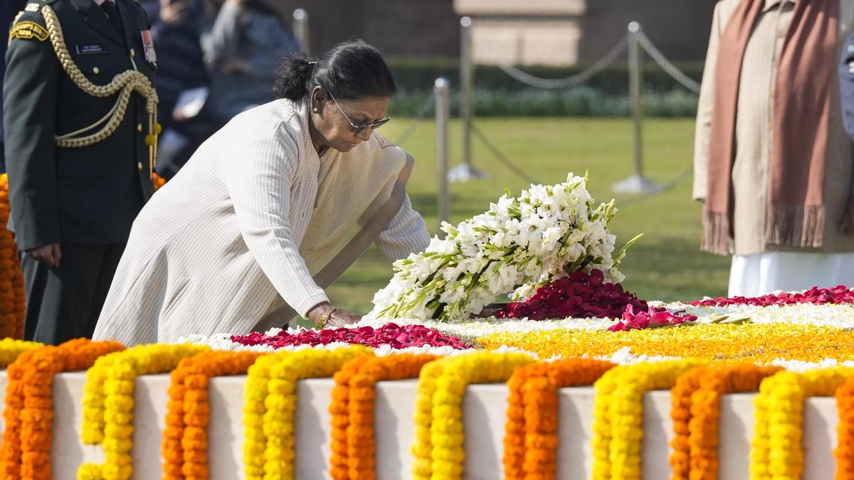 Gandhi a way of thinking which ideology of hate unsuccessfully tried to erase: Rahul