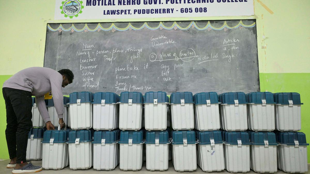 EVMs, VVPAT machines deployed in U.T.