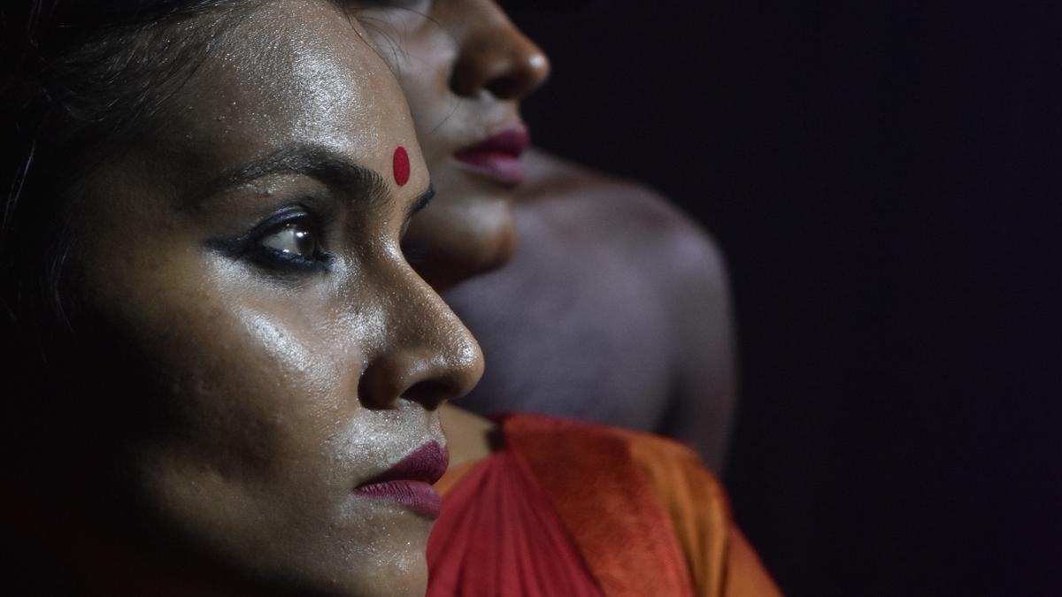 Dance-theatre production ‘Otta-Nilanilppinte Prathirodham’ discusses the resilience of the oppressed through characters from the Mahabharata