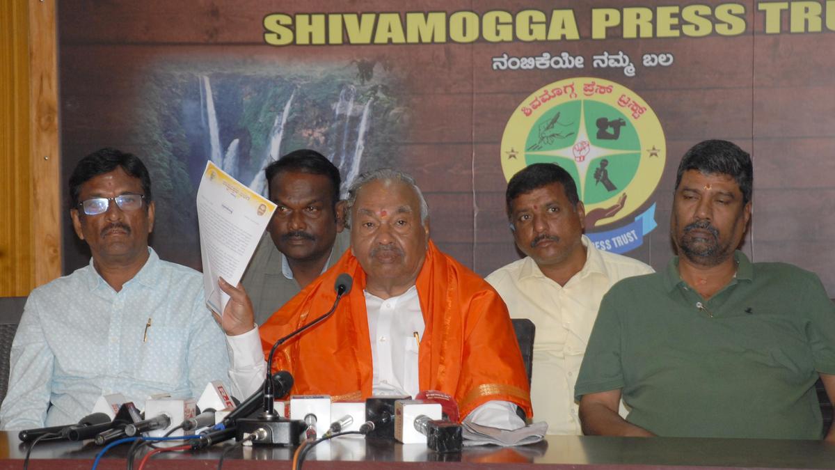 Former Minister Eshwarappa criticises Chief Minister for his comments, asks him to read Bhagavad Gita