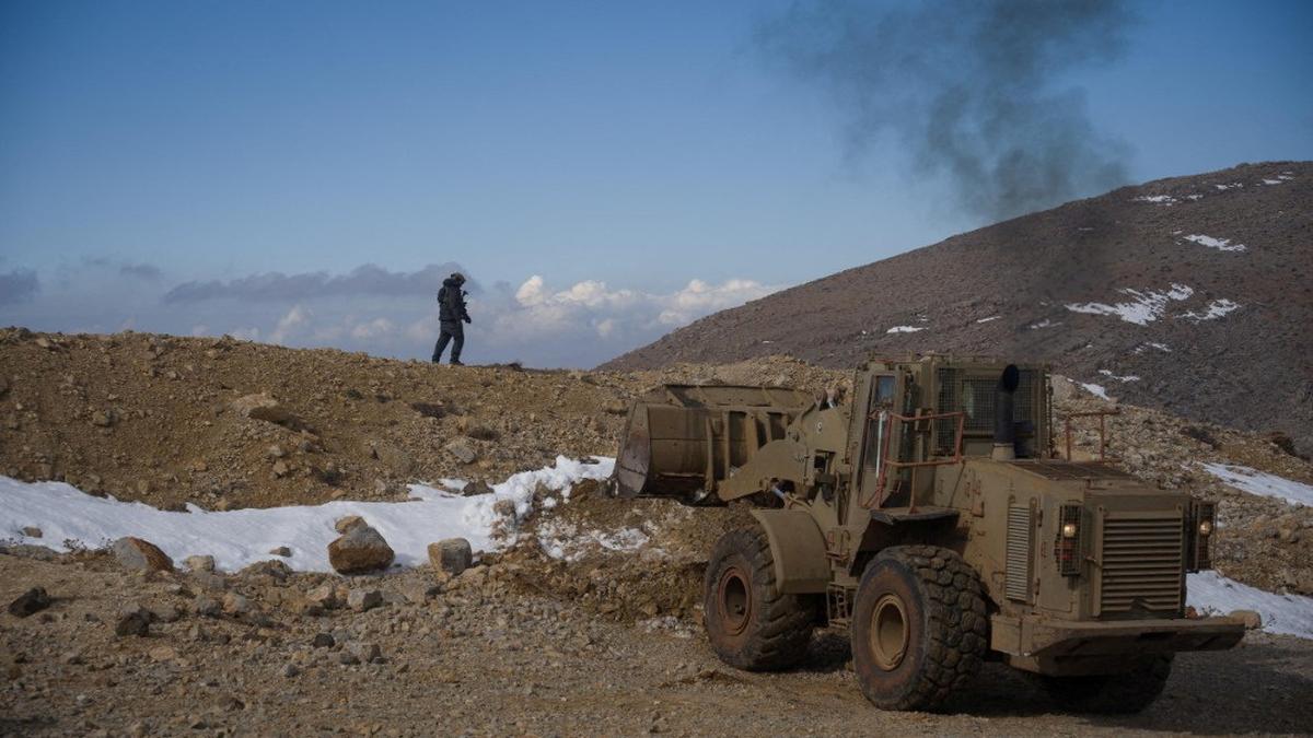 Defence Minister orders Israeli troops to prepare to spend winter on Mount Hermon