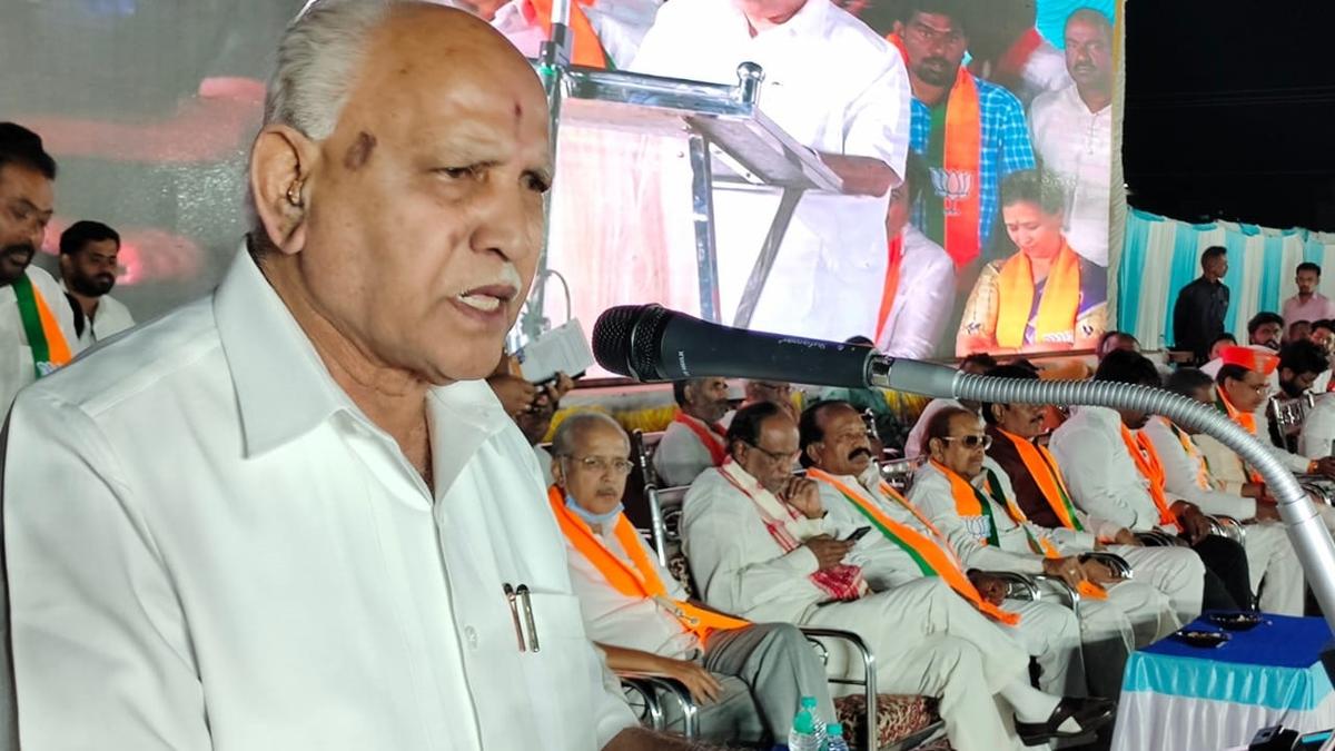 Yediyurappa says there are no differences with Yatnal