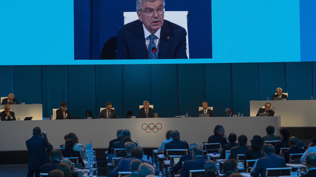 IOC amends Olympic Charter to strengthen its human rights commitments