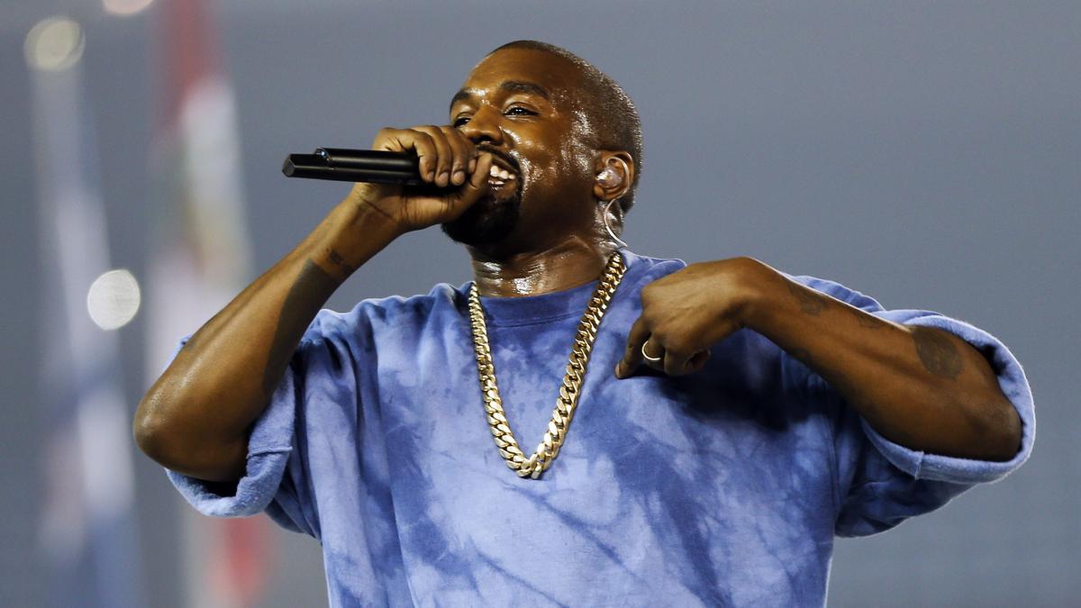 Kanye West의 Pro-Hitler Play는 X에서 수백만 건의 조회수를받습니다.