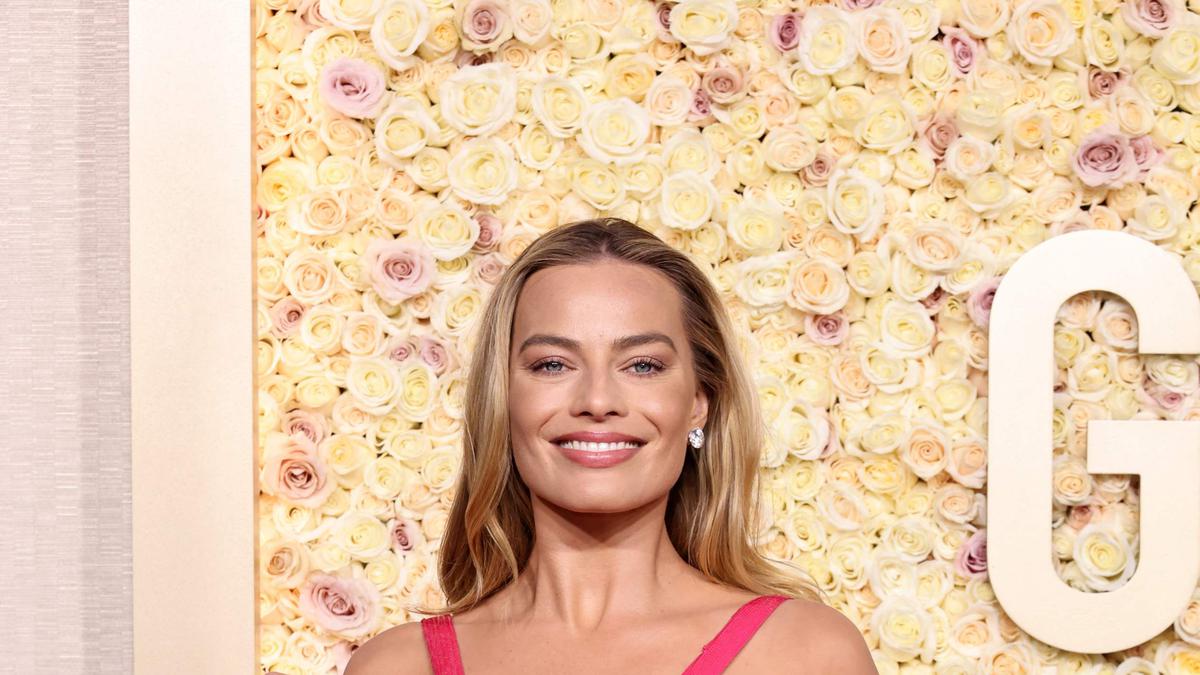 Golden Globes 2024 red carpet: Margot Robbie channels Superstar Barbie from 1977, Colman Domingo in a custom Nehru jacket