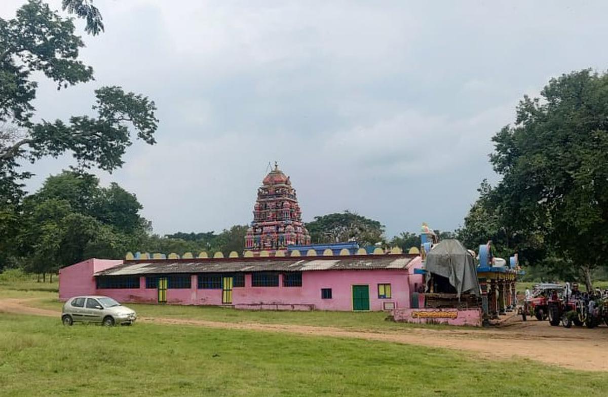 Temple trust wants loudspeakers, entry of bullock carts, vehicles inside Bandipur for jathra