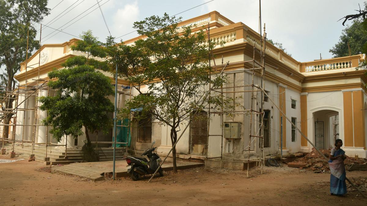 17th century Collectorate building being restored to original glory in Tiruchi