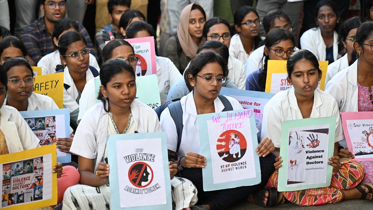 Doctors hold demonstrations to show solidarity for the rape and murder PG medical student in Kolkata