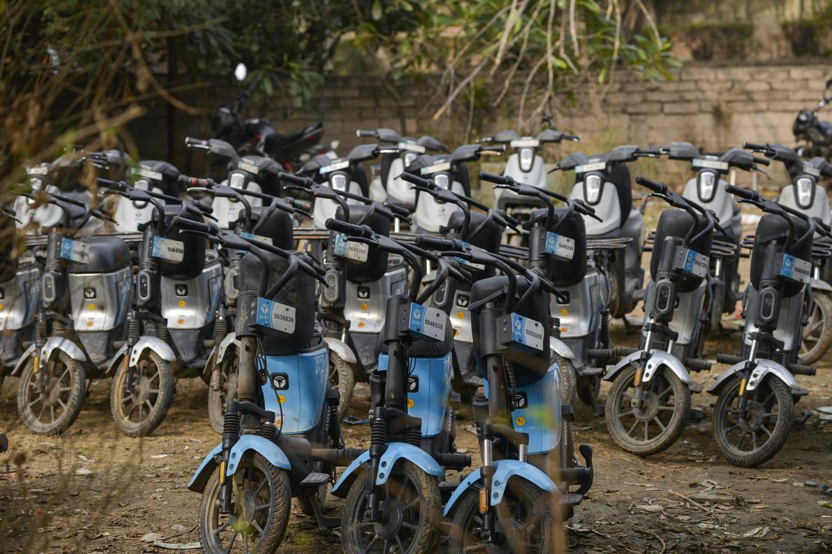 thehindu.com - Nitika Francis - Budget 2026: Allocation for electric mobility schemes record notable declines