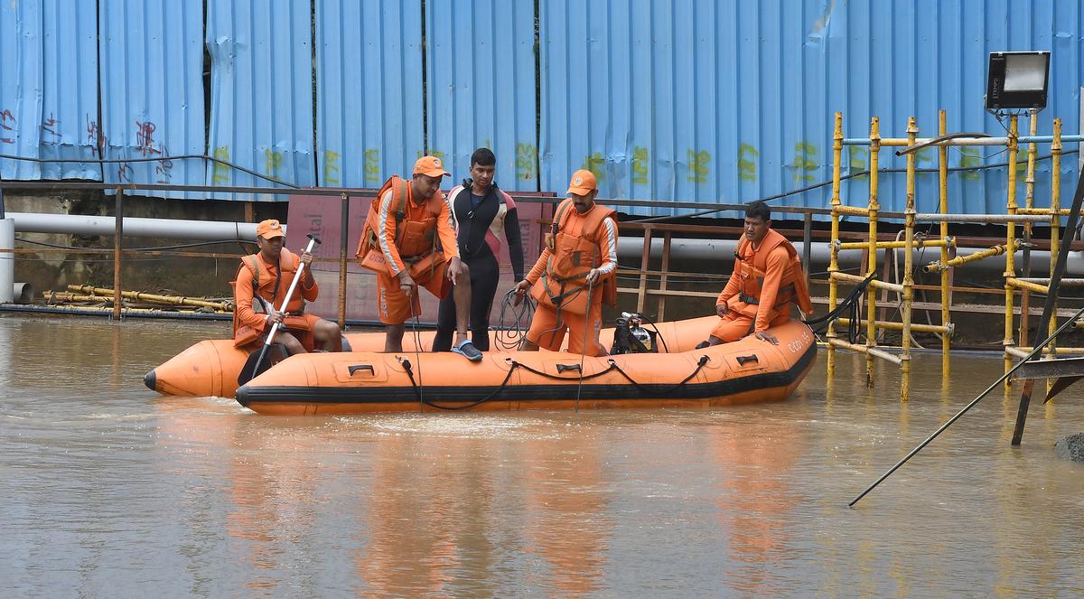 Operation to rescue cavein victims enters last stage The Hindu