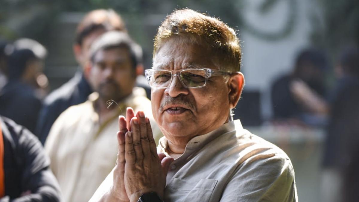 Allu Arjun’s house vandalized: ‘Don’t encourage such incidents’: Allu Aravind reacts