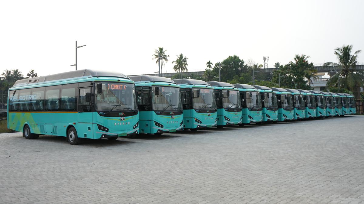 Routes, fare structure of Kochi metro’s feeder buses to be announced in a week