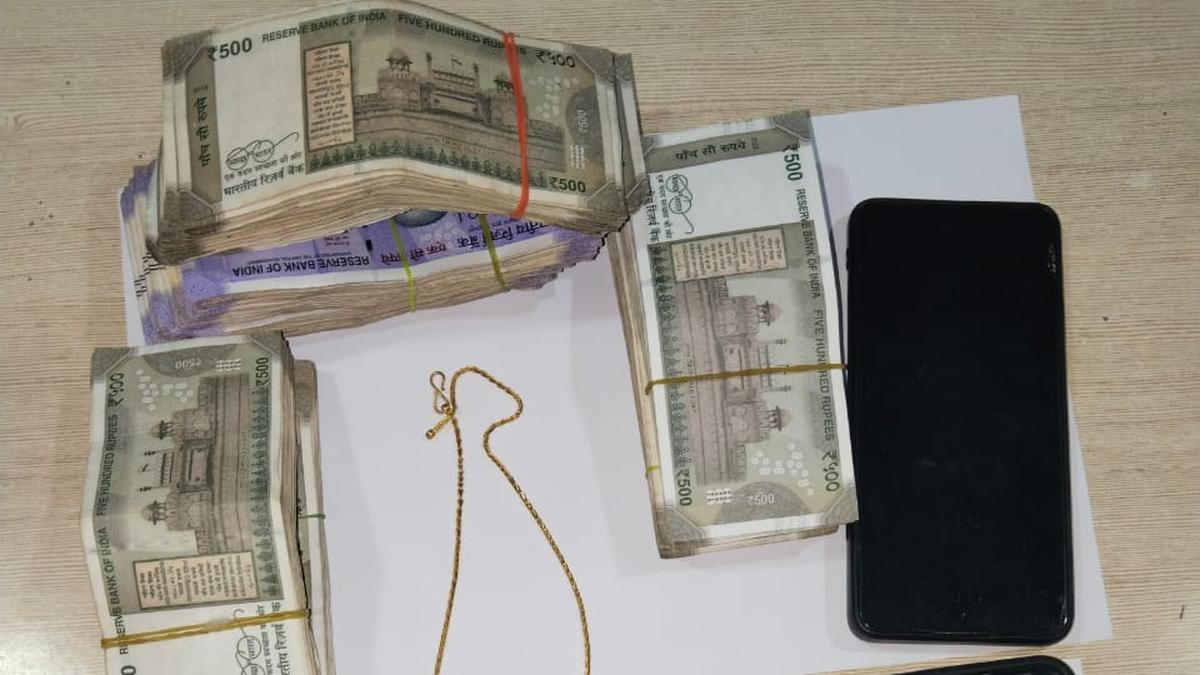 Police arrest women who ‘cleaned’ a Jubilee Hills house of ornaments and cash worth ₹35 lakh