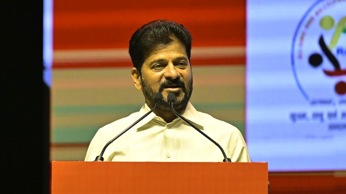 Revanth calls for revival of ideology-driven politics, recalls Jaipal Reddy’s contribution to politics